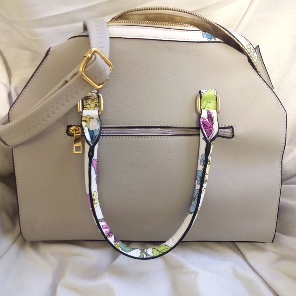Spring Handbag - image 2